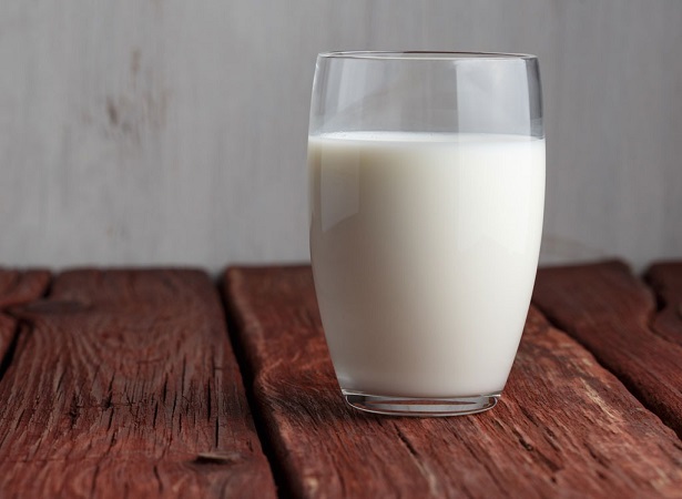 A%20glass%20of%20milk.jpg