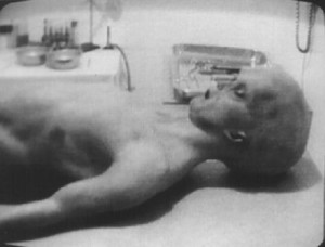 roswellalienhoaxautopsy2-300x228.jpg