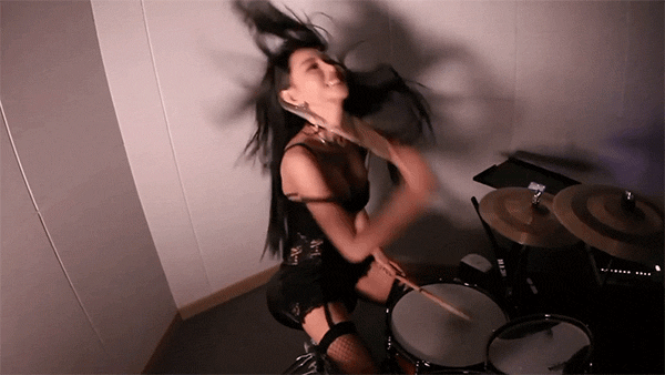 giphy.gif